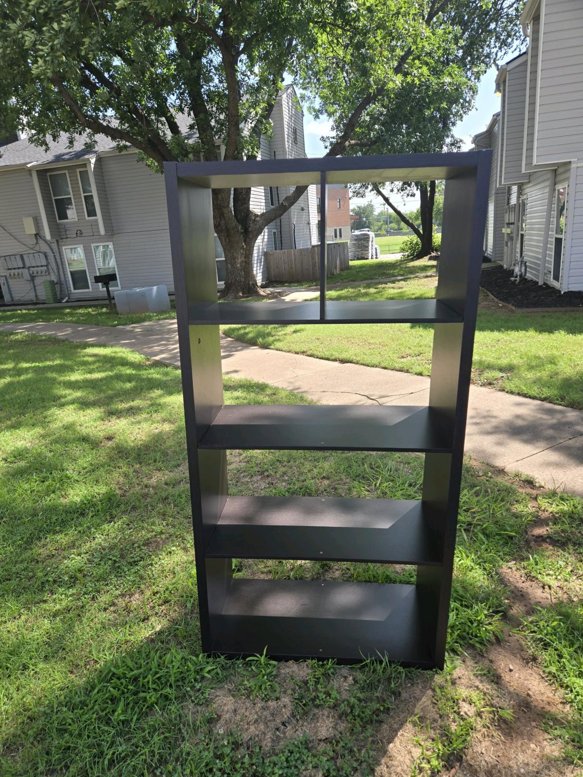 Wooden shelf - Jenks, Oklahoma - FleaMarketBay