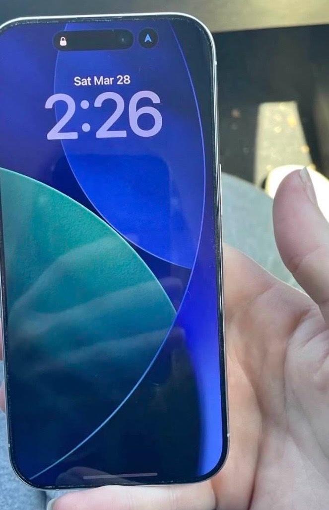 iPhone 16 pro - Altamonte Springs, Florida - FleaMarketBay