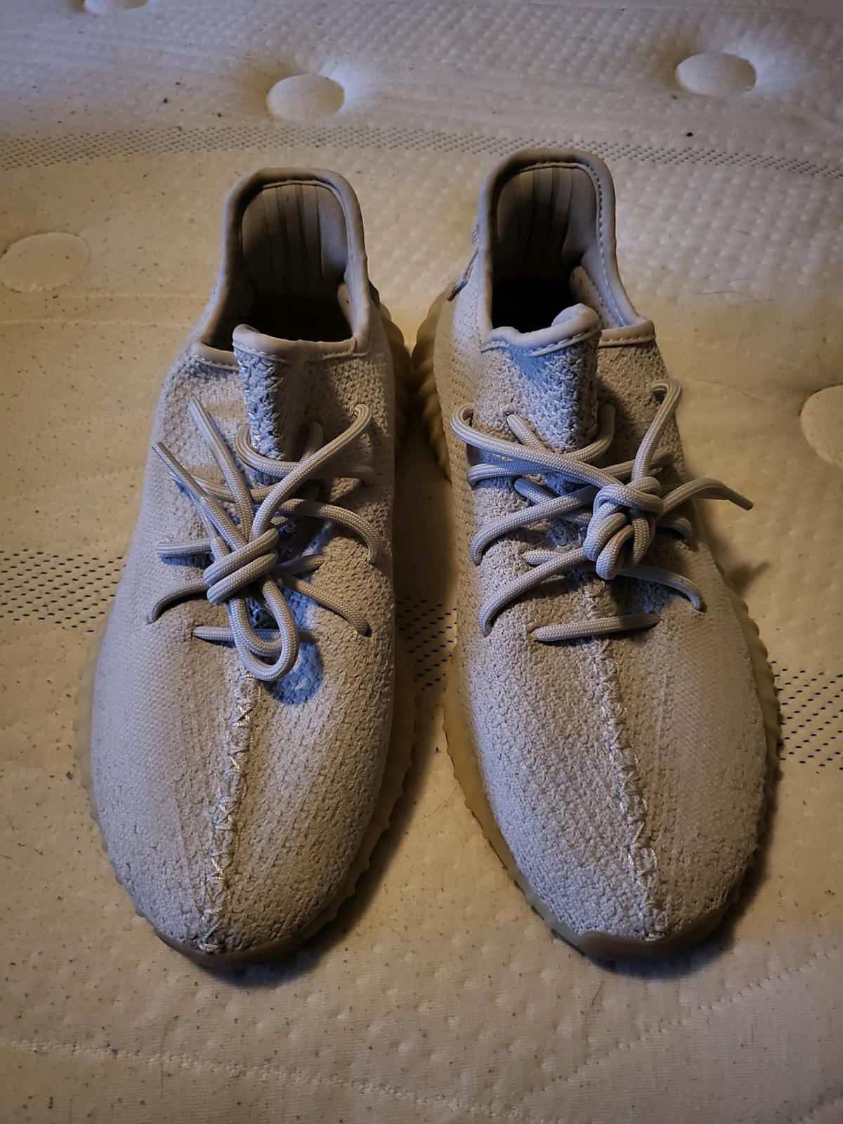 Yeezy Boost 350 V2 Sesame 2018 - Oak Lawn, Illinois - FleaMarketBay
