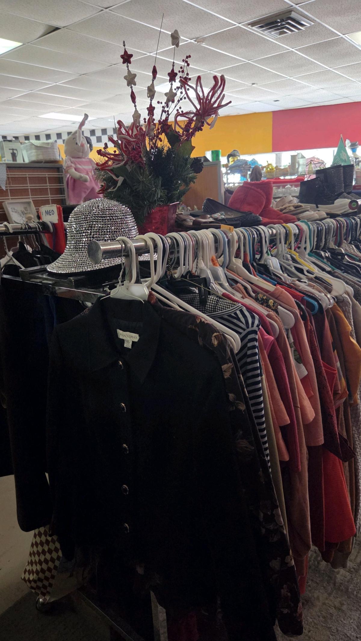 Everything is one dollar at Saint Luke thrift store - Achilles, Virginia - FleaMarketBay