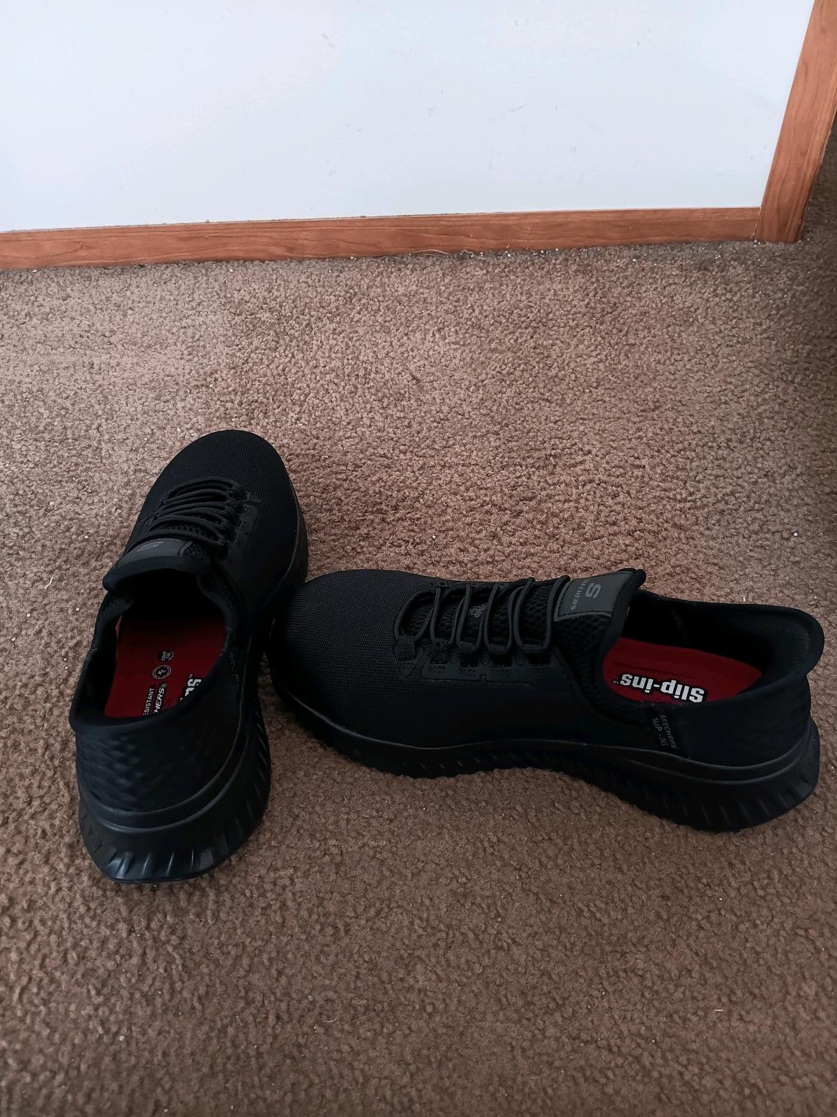 Sketchers woman steel toe shoes - Brazil, Indiana - FleaMarketBay