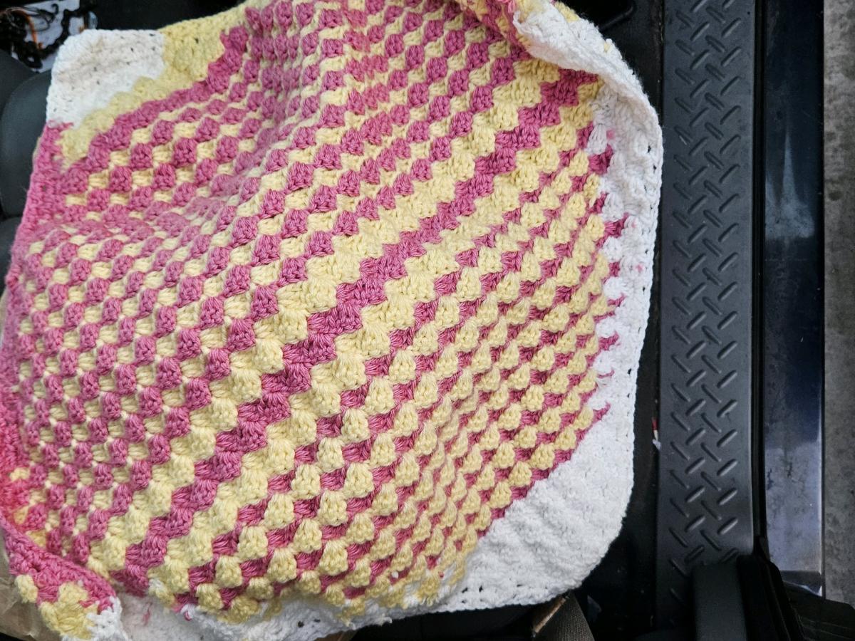 hand made crochet - Bellflower, California - FleaMarketBay