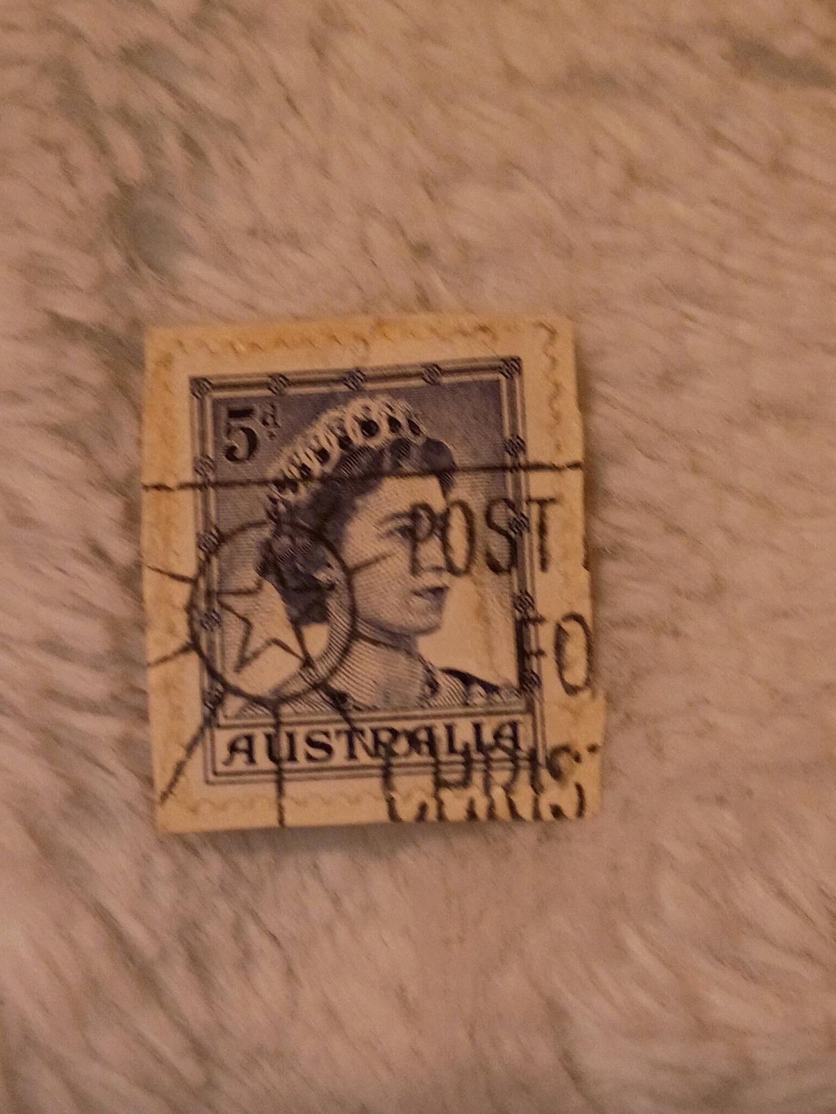 queen Elizabeth stamps - Austin, Texas - FleaMarketBay