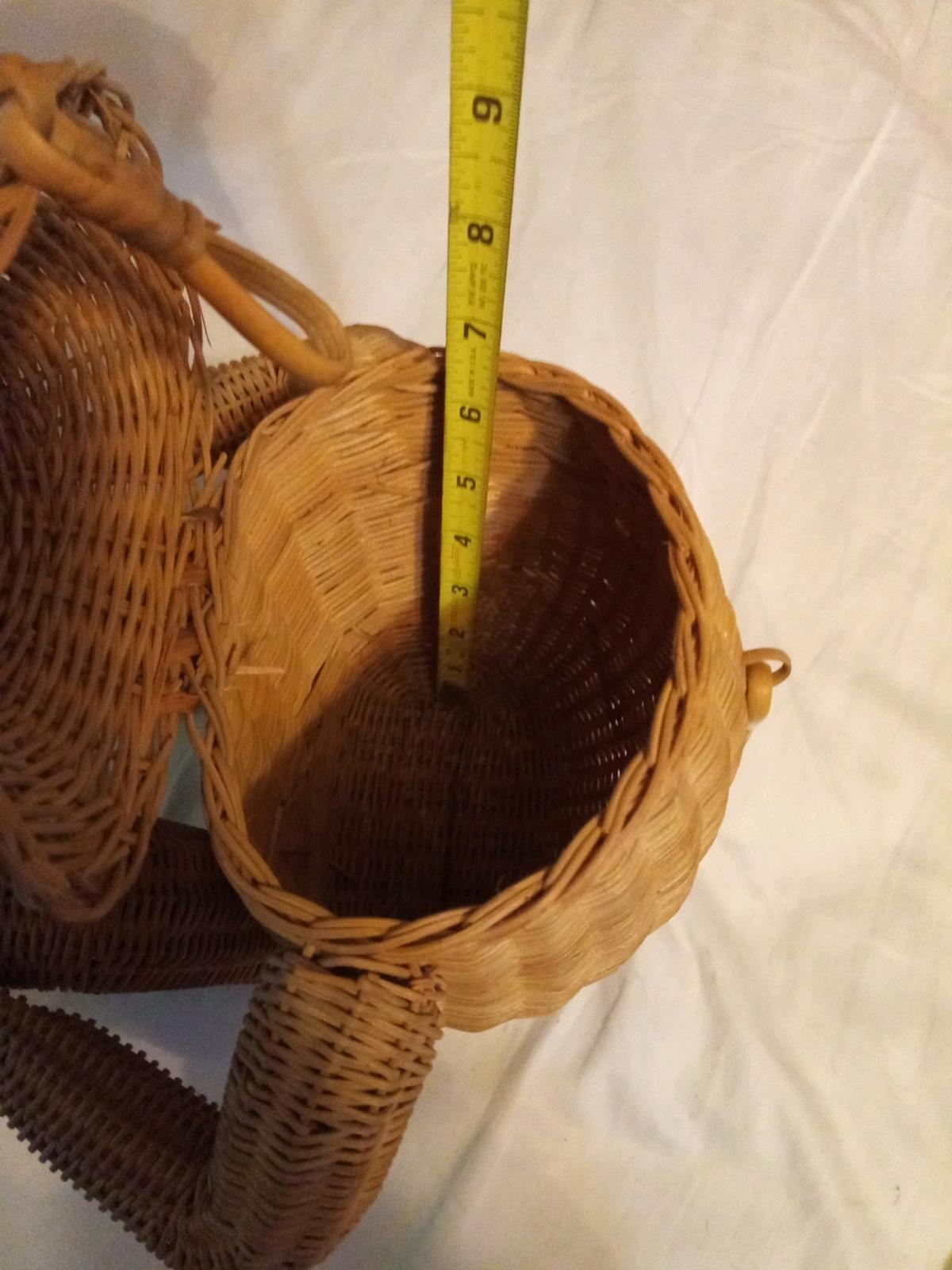whimsical vintage hanging basket in shape of monkey like new - Tulsa, Oklahoma - FleaMarketBay
