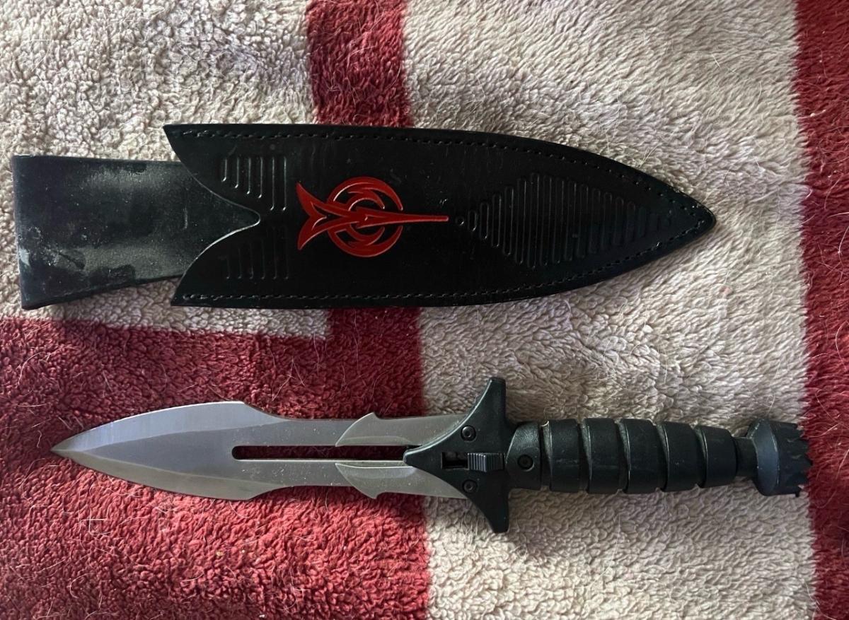 Star Trek Klingon DK Tahg Prop Dagger W Sheath - Phoenix, Arizona - FleaMarketBay
