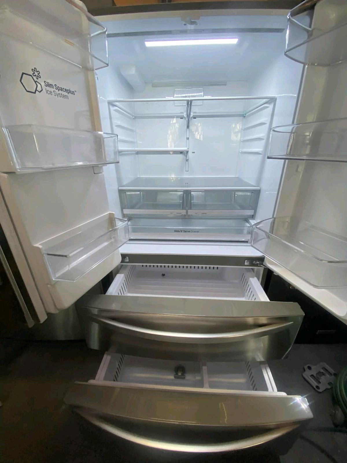 REFRIGERATOR LG 4 DOORS STAINLESS STEEL - Los Angeles, California - FleaMarketBay