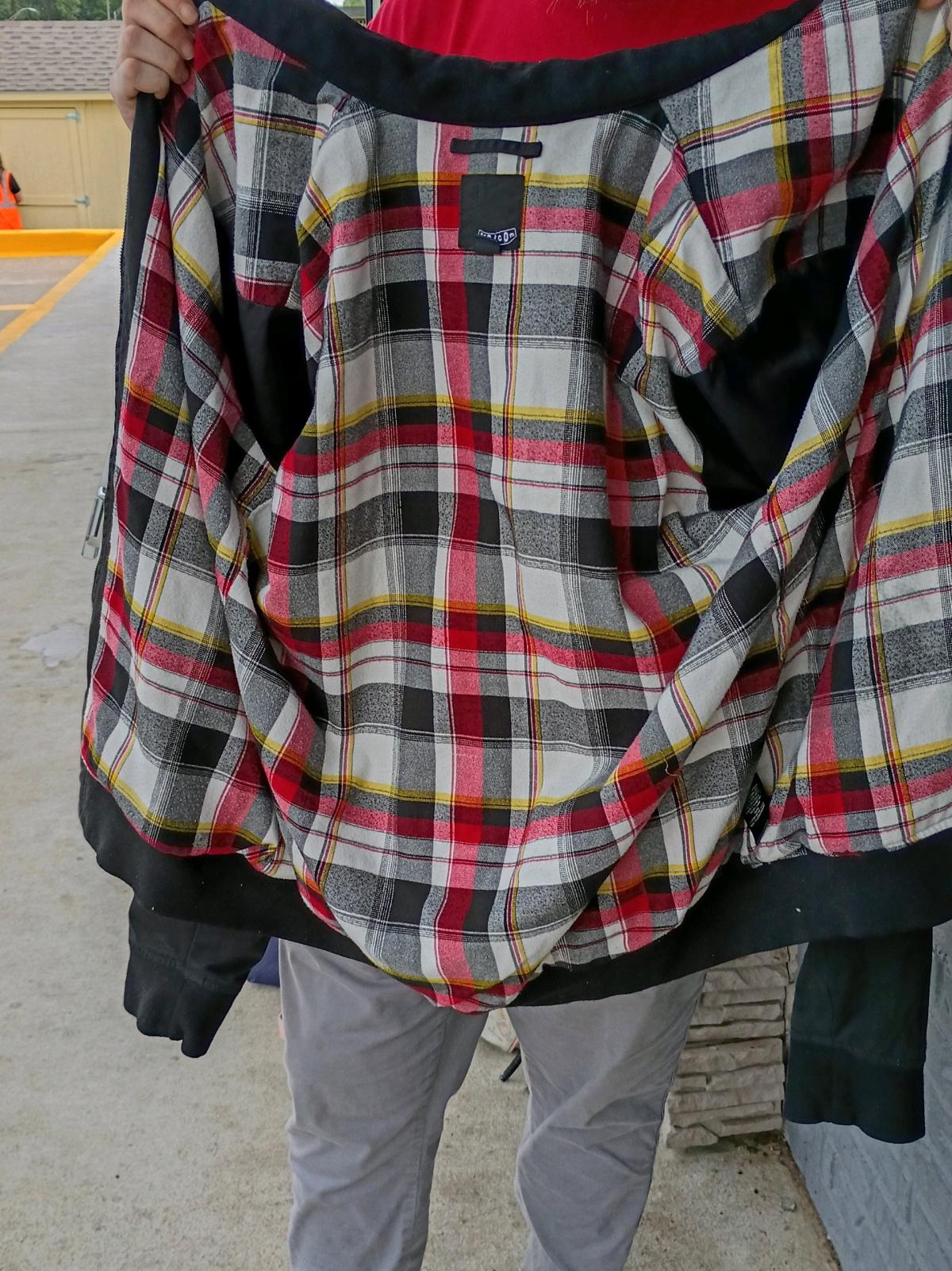 Brand new worn twice last winter - Durant, Oklahoma - FleaMarketBay