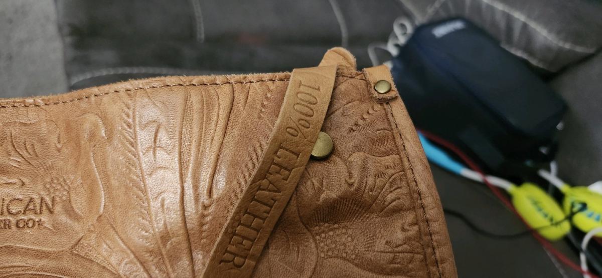 100 percent leather purse - Palm Bay, Florida - FleaMarketBay