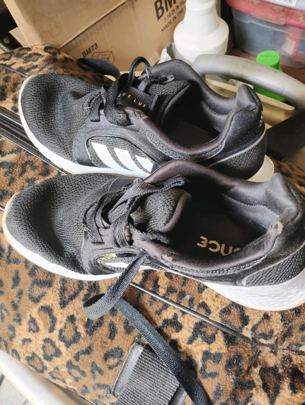 A  Nice  Black  and  White Aditdas Sneakers - Swansea, South Carolina - FleaMarketBay