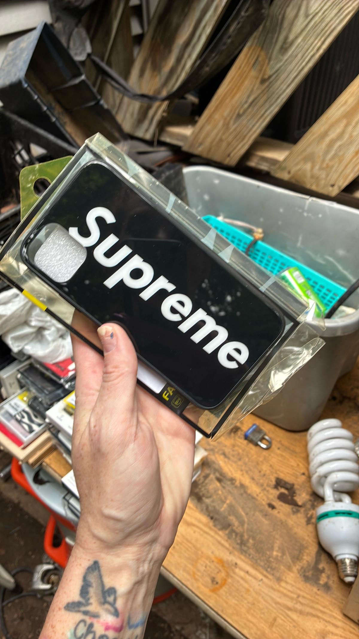 Supreme Nike IPhone cases - Lexington, Kentucky - FleaMarketBay