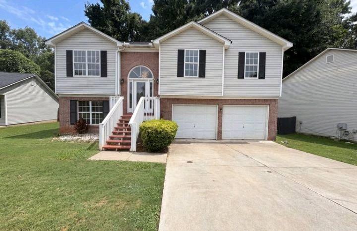4 Bedroom 3 Bathroom House For Rent - Lithonia, Georgia - FleaMarketBay