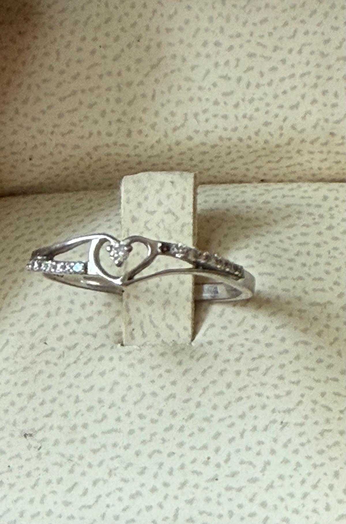 women 925 silver promise ring - Pasadena, Texas - FleaMarketBay