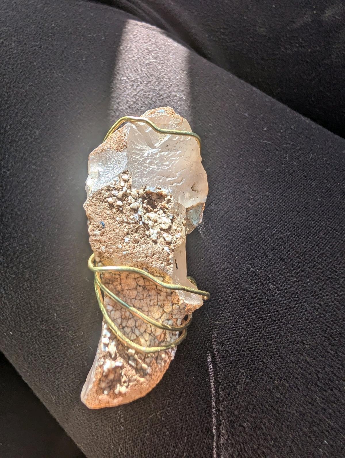 translucent chalcedony quartz - Dallas, Oregon - FleaMarketBay