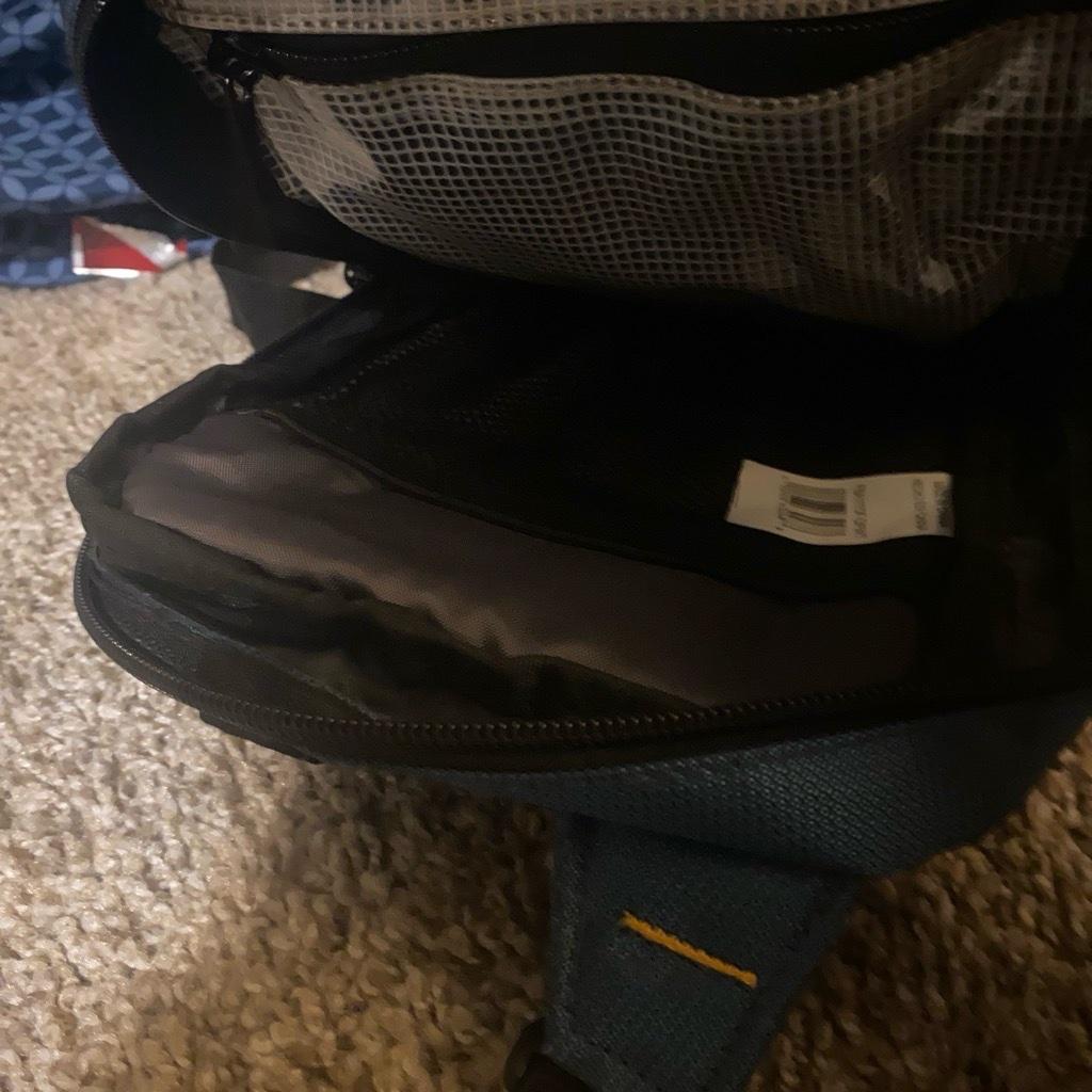 fishing bag - Mesa, Arizona - FleaMarketBay