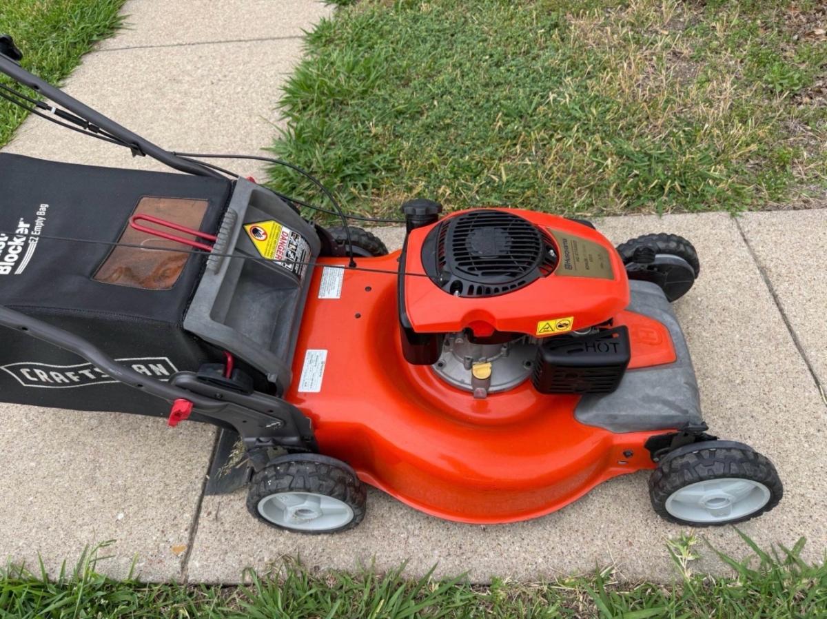 HUSQVARNA HU 675 AWD KOKLER 22 Sefl propelle - Arlington, Texas - FleaMarketBay