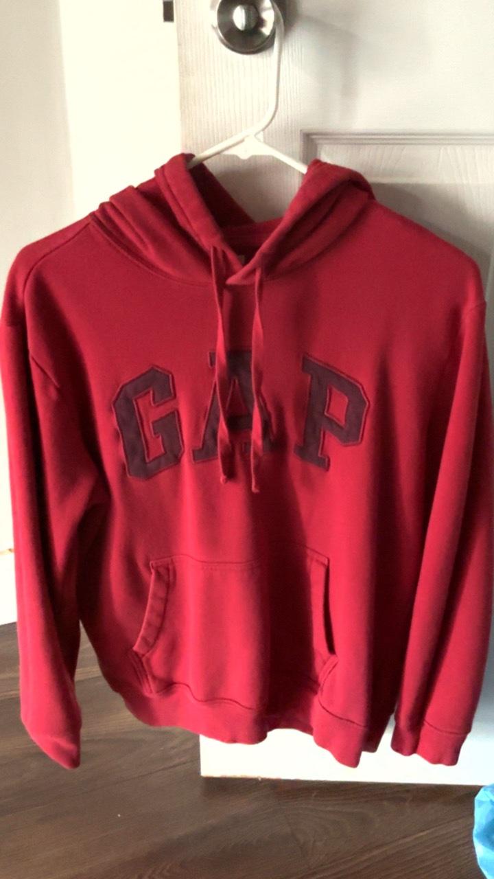 red women gap hoodie - Evans, Georgia - FleaMarketBay