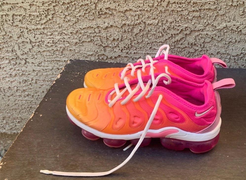 Pink And Orange Vm Air Max for sale - Las Vegas, Nevada - FleaMarketBay