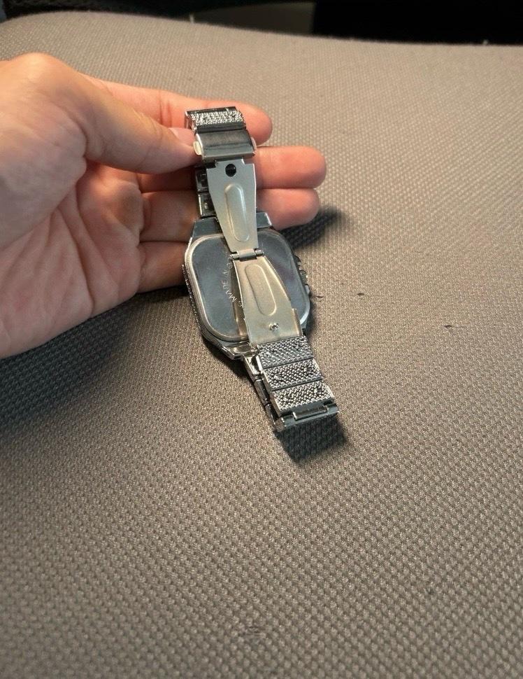 VVS1 Moissante Watch size 8 - Aurora, Colorado - FleaMarketBay