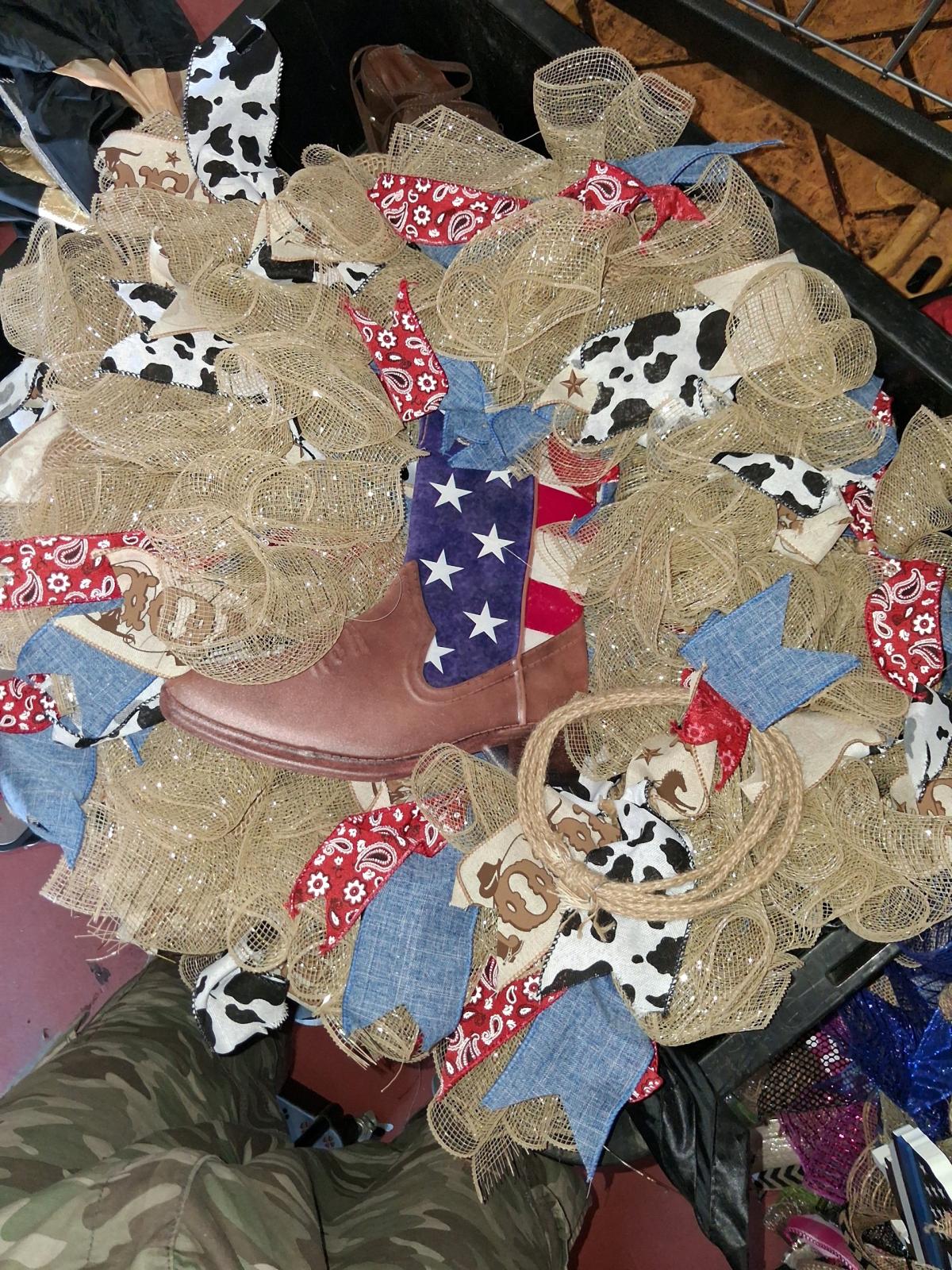 Custom handmade wreaths various styles - Alicia, Arkansas - FleaMarketBay