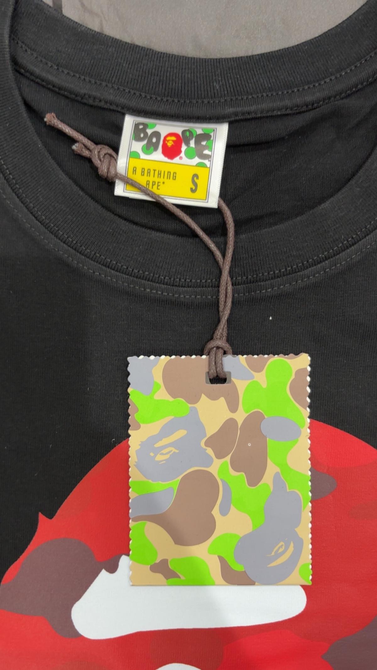 bathing ape tee - Fort Lauderdale, Florida - FleaMarketBay