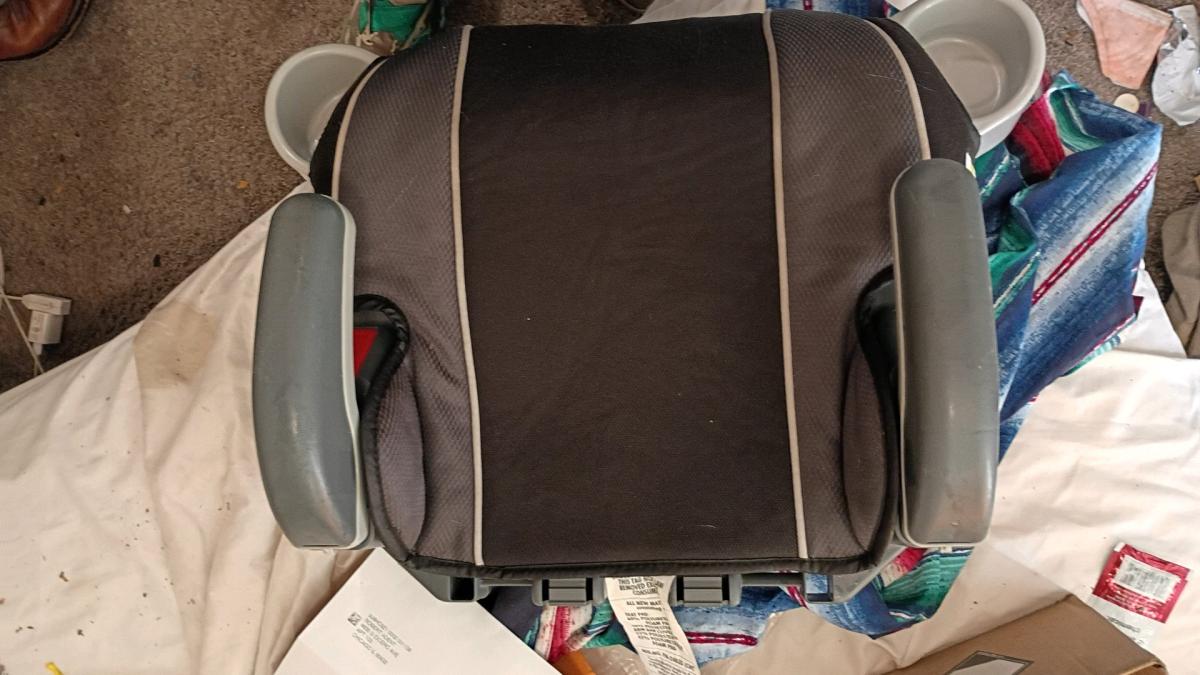 baby booster seat for car - Alicia, Arkansas - FleaMarketBay