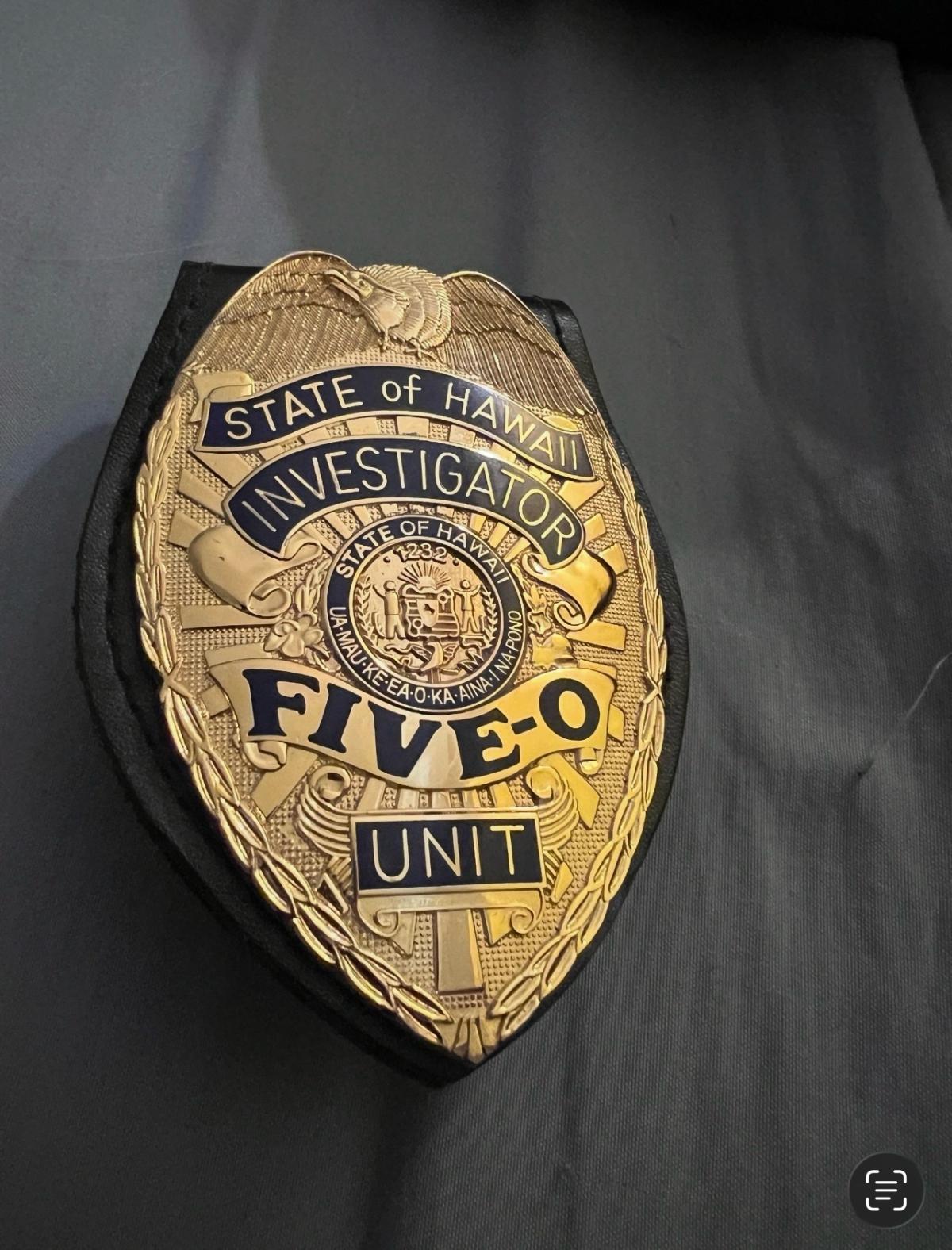 HighEnd HAWAII FIVE O Replica Badge Set Original Series - Phoenix, Arizona - FleaMarketBay