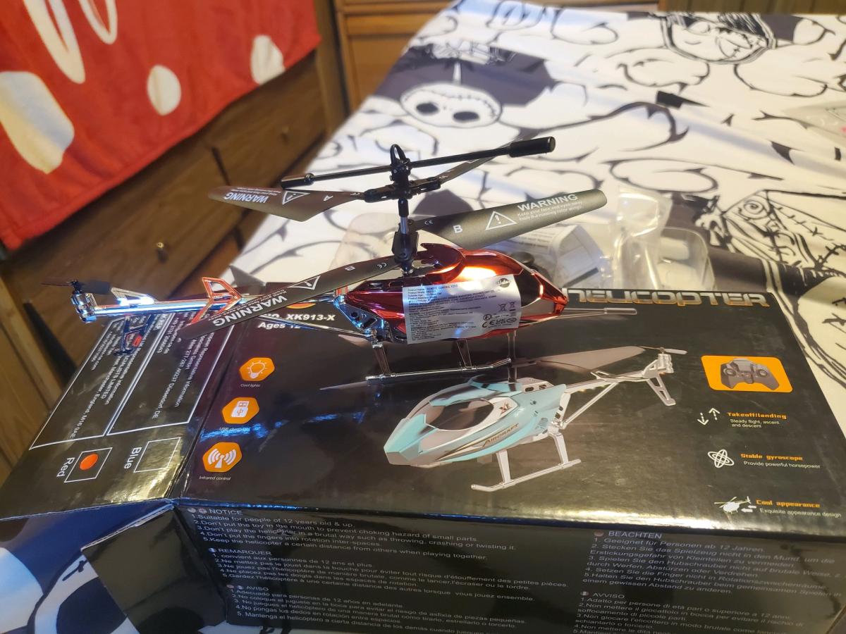 RC vatos helicopter with box and instructions - Bradford, Pennsylvania - FleaMarketBay
