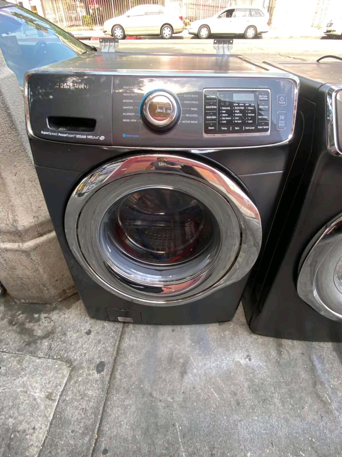 SET WASHER AND DRYER SAMSUNG SIDE BY SIDE OF STACKABLE - Glendale, California - FleaMarketBay
