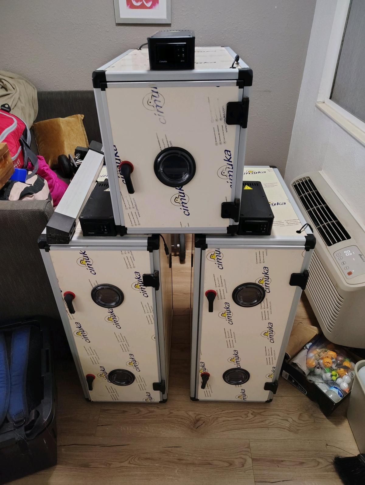 Incubators for chicken peacock quail turkey duck goose - Magnolia, Texas - FleaMarketBay