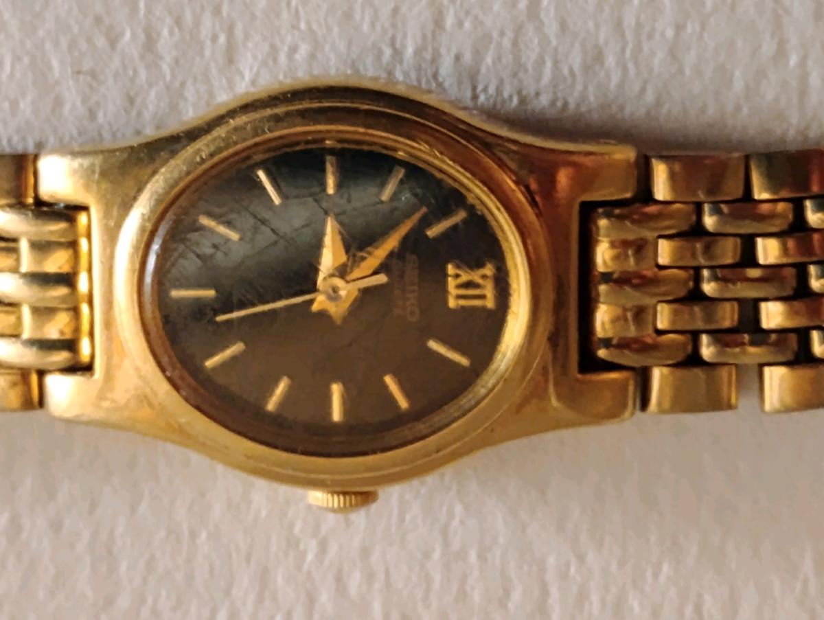 vintage gold tone womens Seiko wristwatch - Magazine, Arkansas - FleaMarketBay