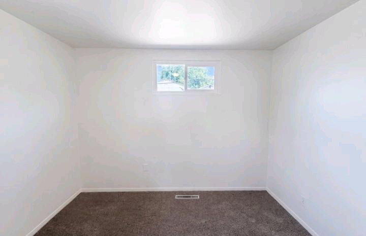 Affordable 2 Bedroom 1 Bathroom House For Rent - Denver, Colorado - FleaMarketBay