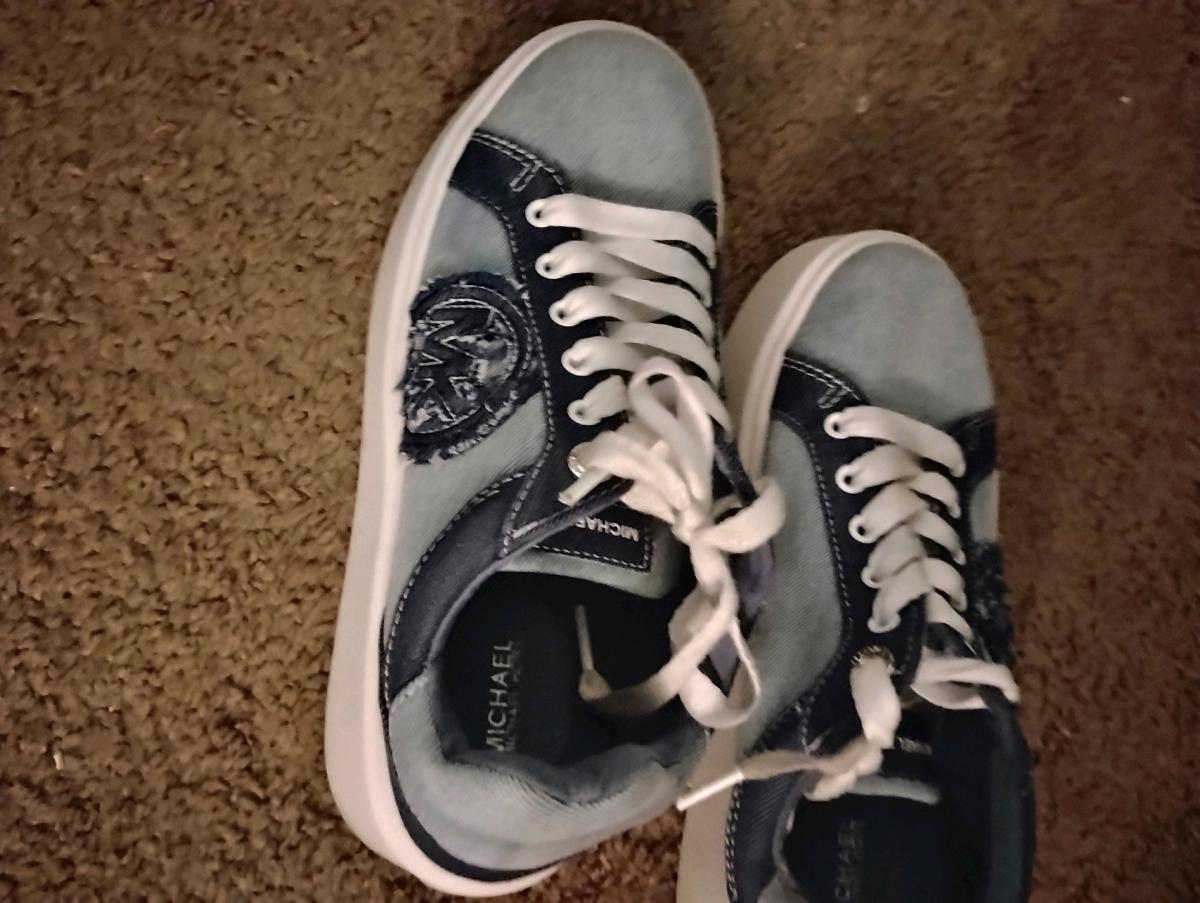 Michael Kohr sneakers women - Kissimmee, Florida - FleaMarketBay
