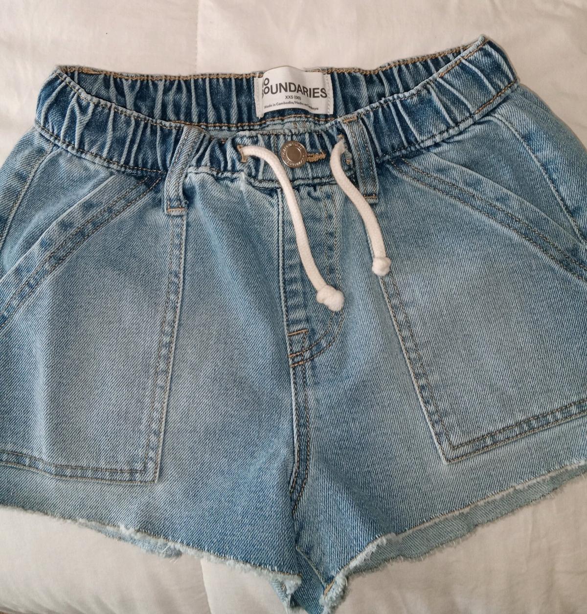 short lot size 3 and 4 in good condition - Trinity, Alabama - FleaMarketBay