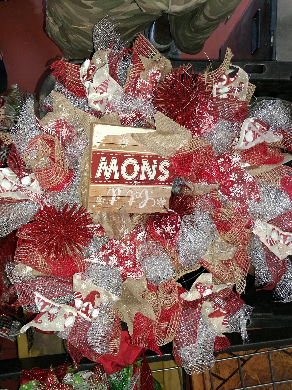 very nice hand made wreaths variety of styles - Alicia, Arkansas - FleaMarketBay