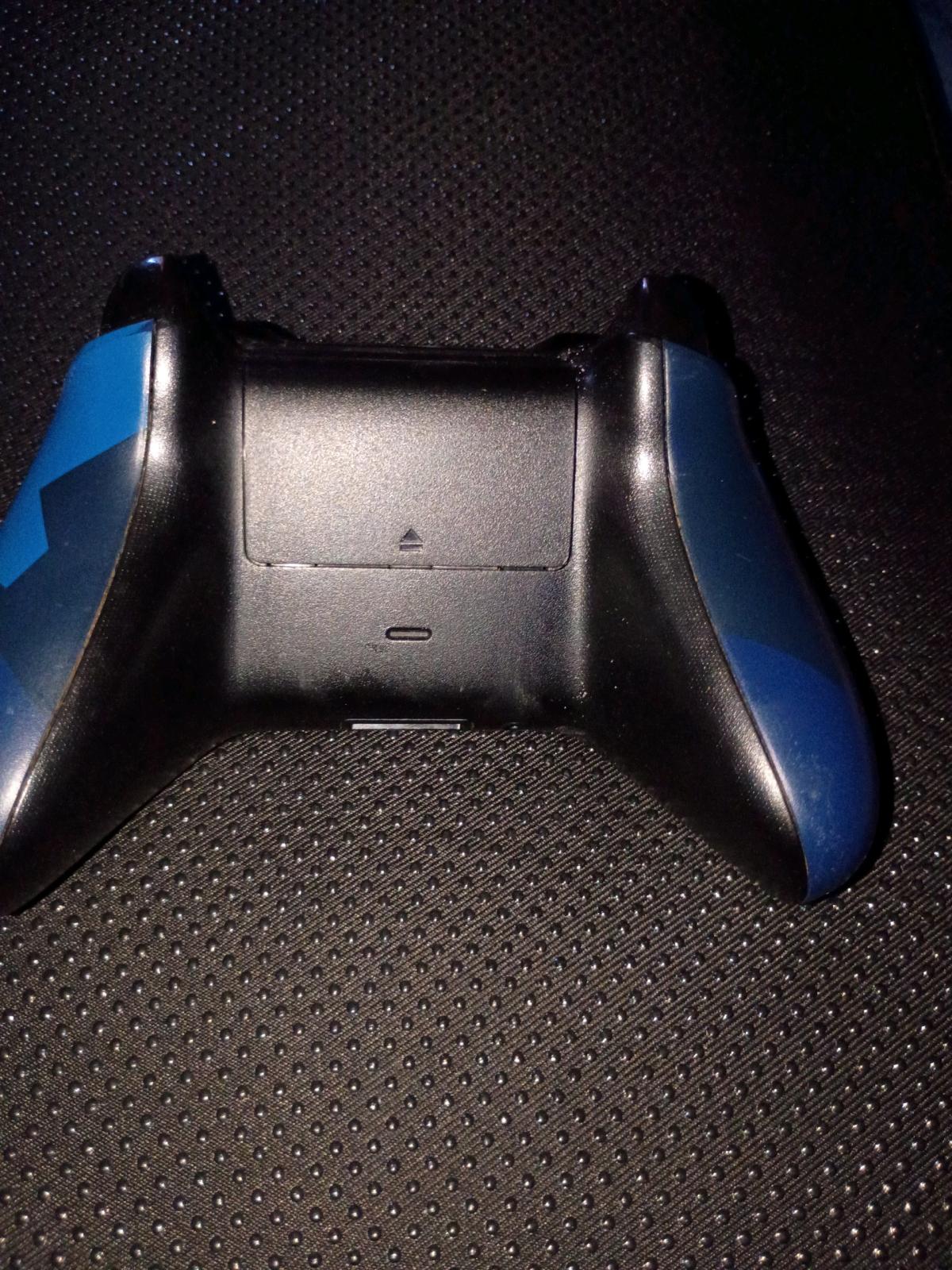 Microsoft Xbox one special edition midnight Forces wireless - Los Angeles, California - FleaMarketBay