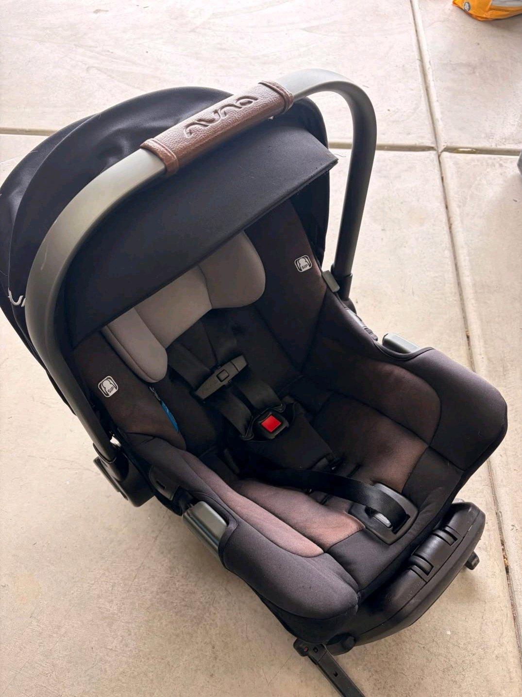 Nuna Pipa Infant Car Seat and stroller travel system - Aiken, South Carolina - FleaMarketBay