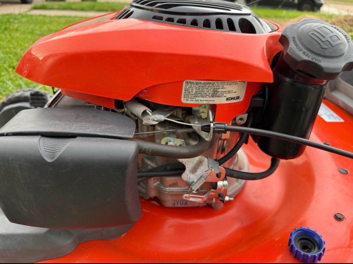 HUSQVARNA HU 675 AWD KOKLER 22 Sefl propelle - Arlington, Texas - FleaMarketBay