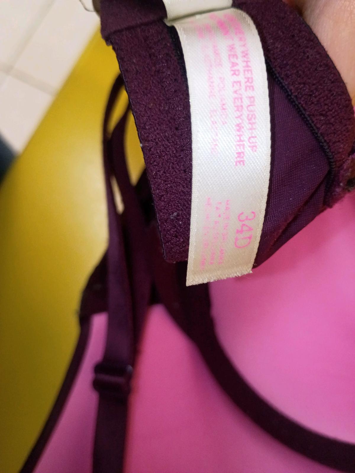 PINK by VS bra - Masury, Ohio - FleaMarketBay