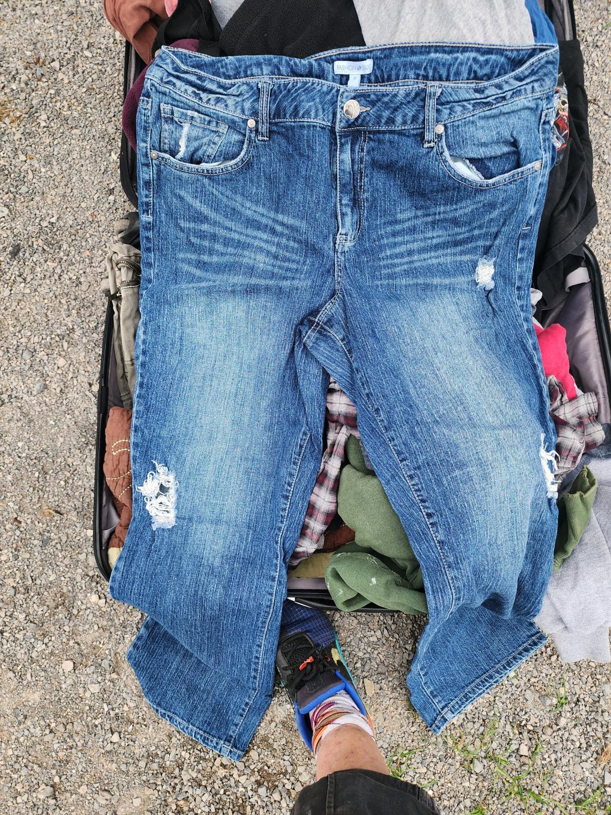 Fashion Bug Blue Jeans Size 18 Plus Size Denim Classic Rise - Sikeston, Missouri - FleaMarketBay