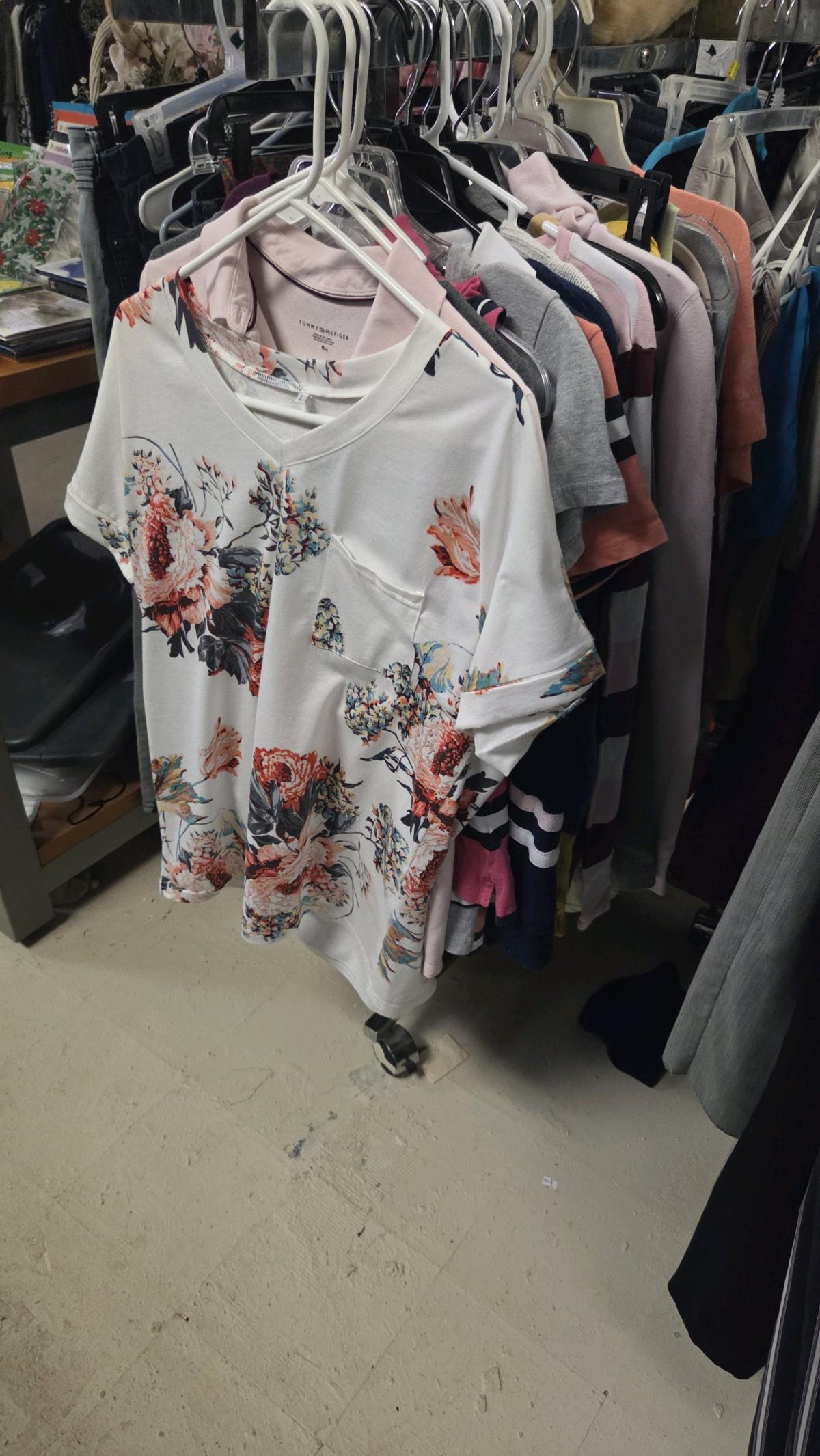 Everything is one dollar at Saint Luke thrift store - Achilles, Virginia - FleaMarketBay