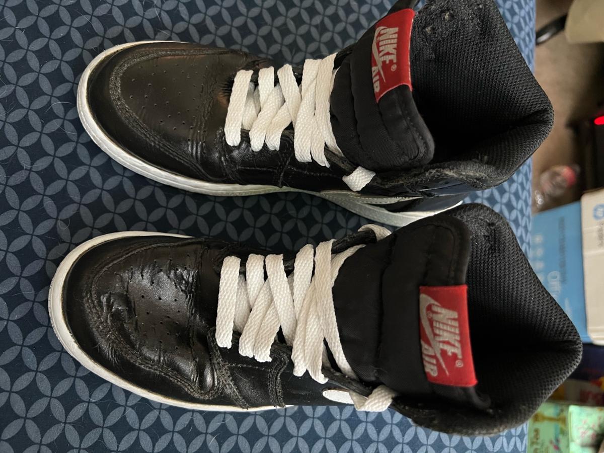 Air Jordan 1s Retro Ying Yang  Size 4 - Phoenix, Arizona - FleaMarketBay