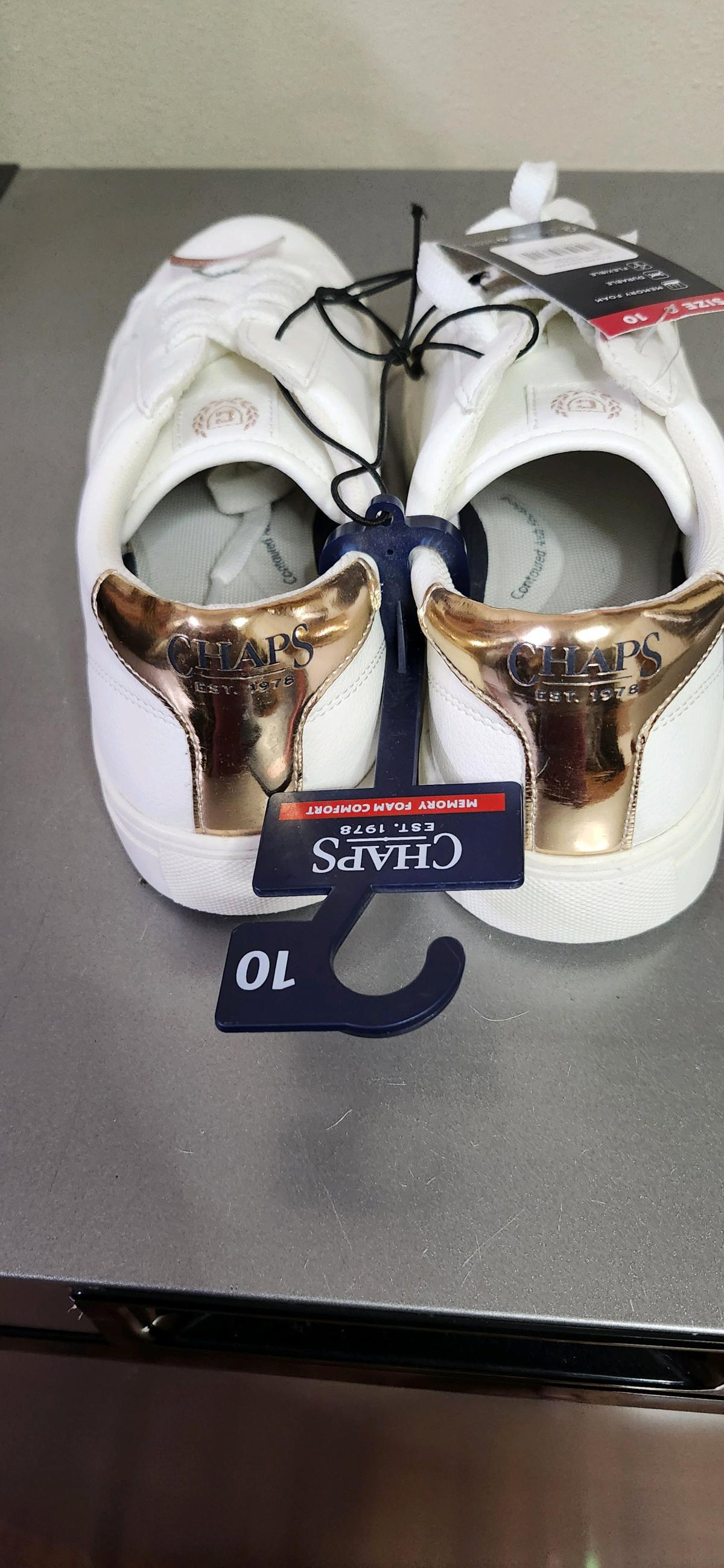 womans shoes size 10 - Palm Bay, Florida - FleaMarketBay
