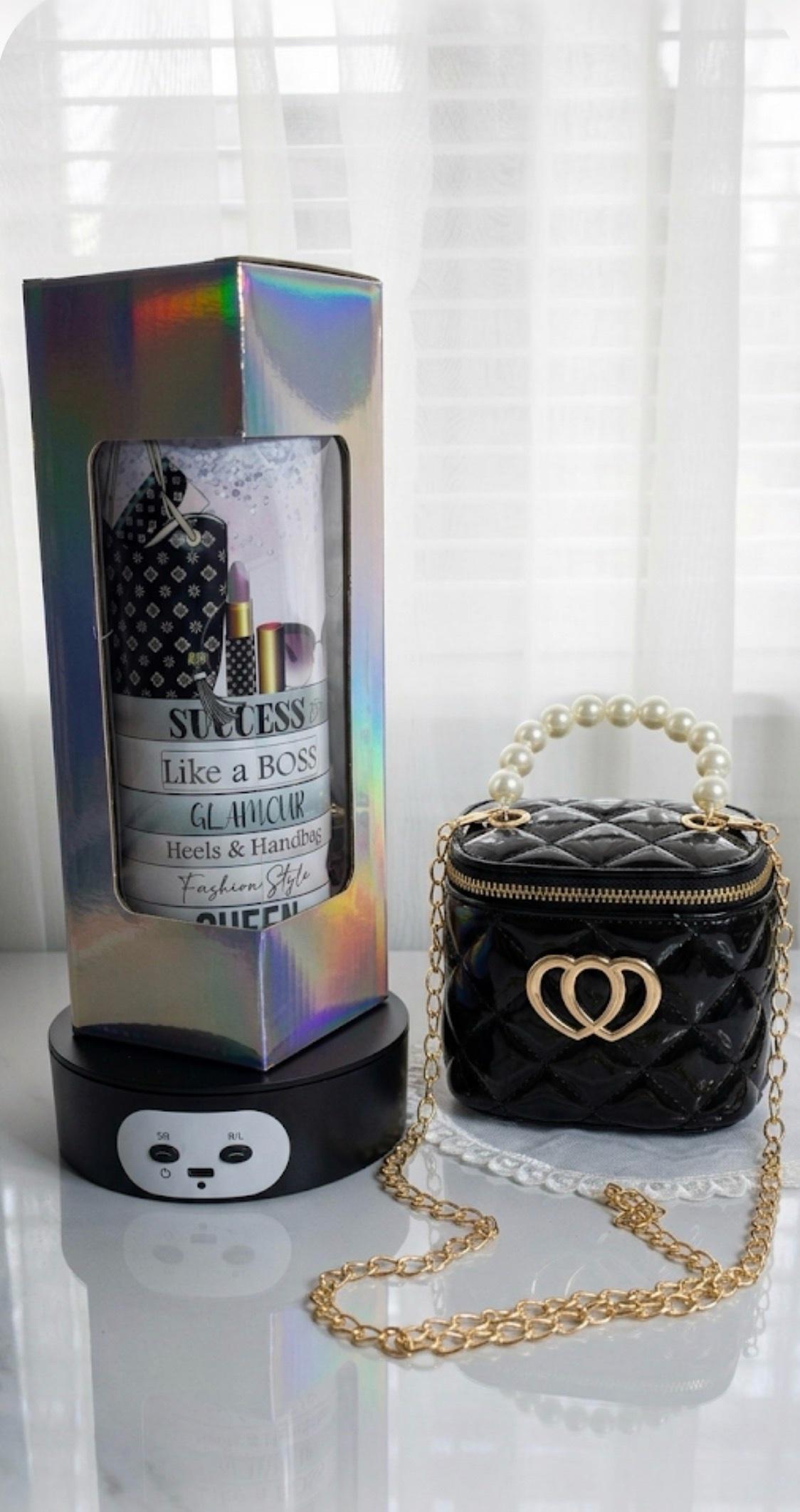 Charming pearl handle purse and tumbler set - Adair, Oklahoma - FleaMarketBay