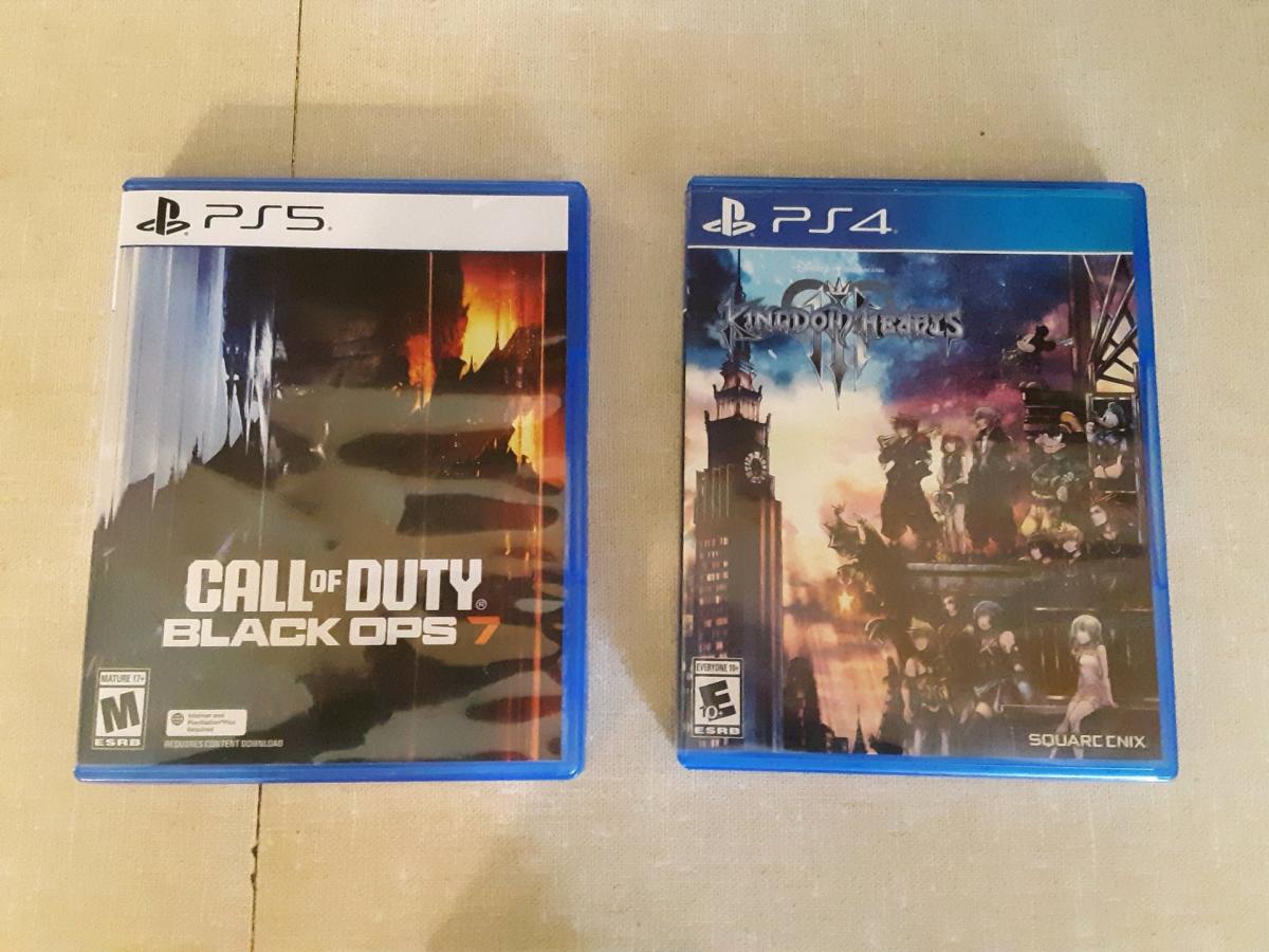 original ps5 need gone ASAP - Elk Point, South Dakota - FleaMarketBay