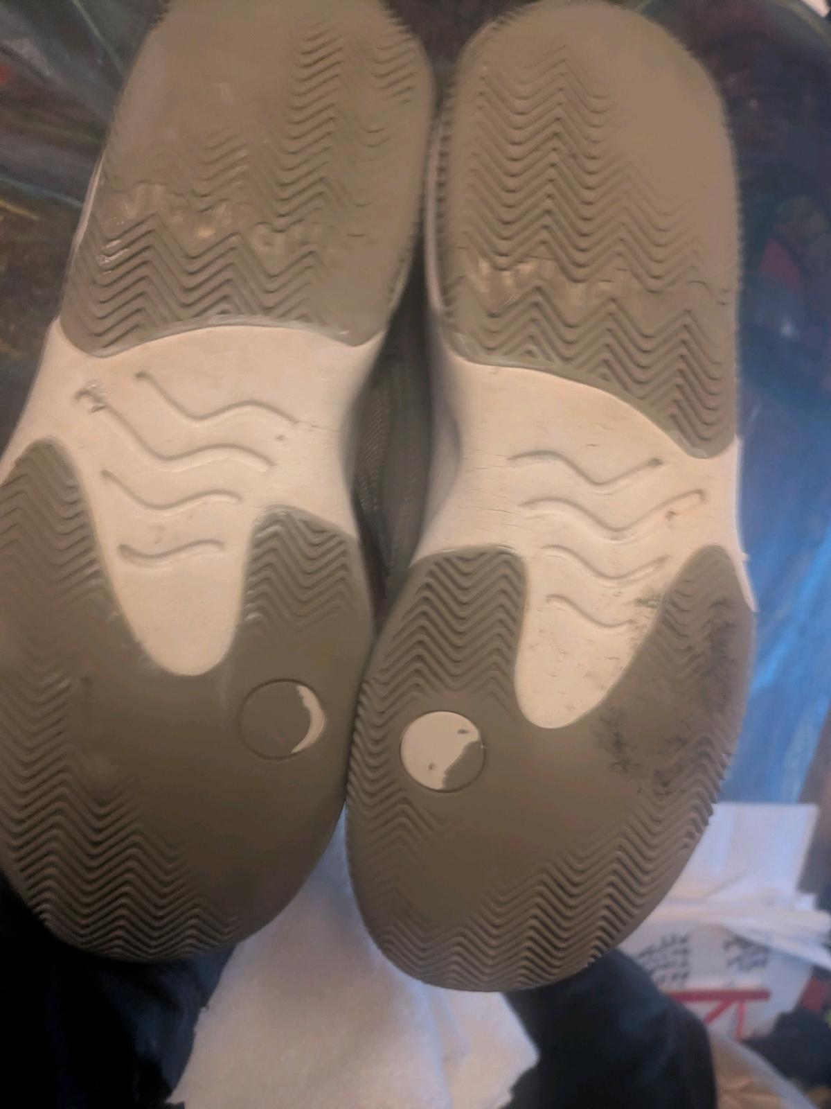 Jordans - San Francisco, California - FleaMarketBay