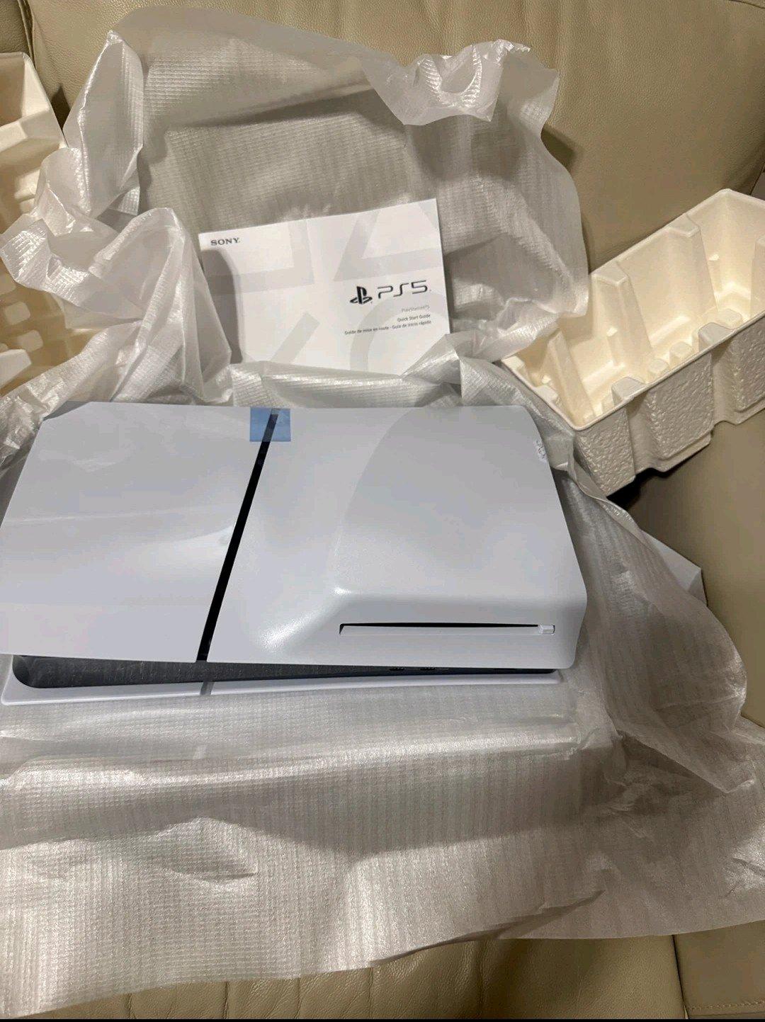 Playstation 5 NEW - Adelanto, California - FleaMarketBay