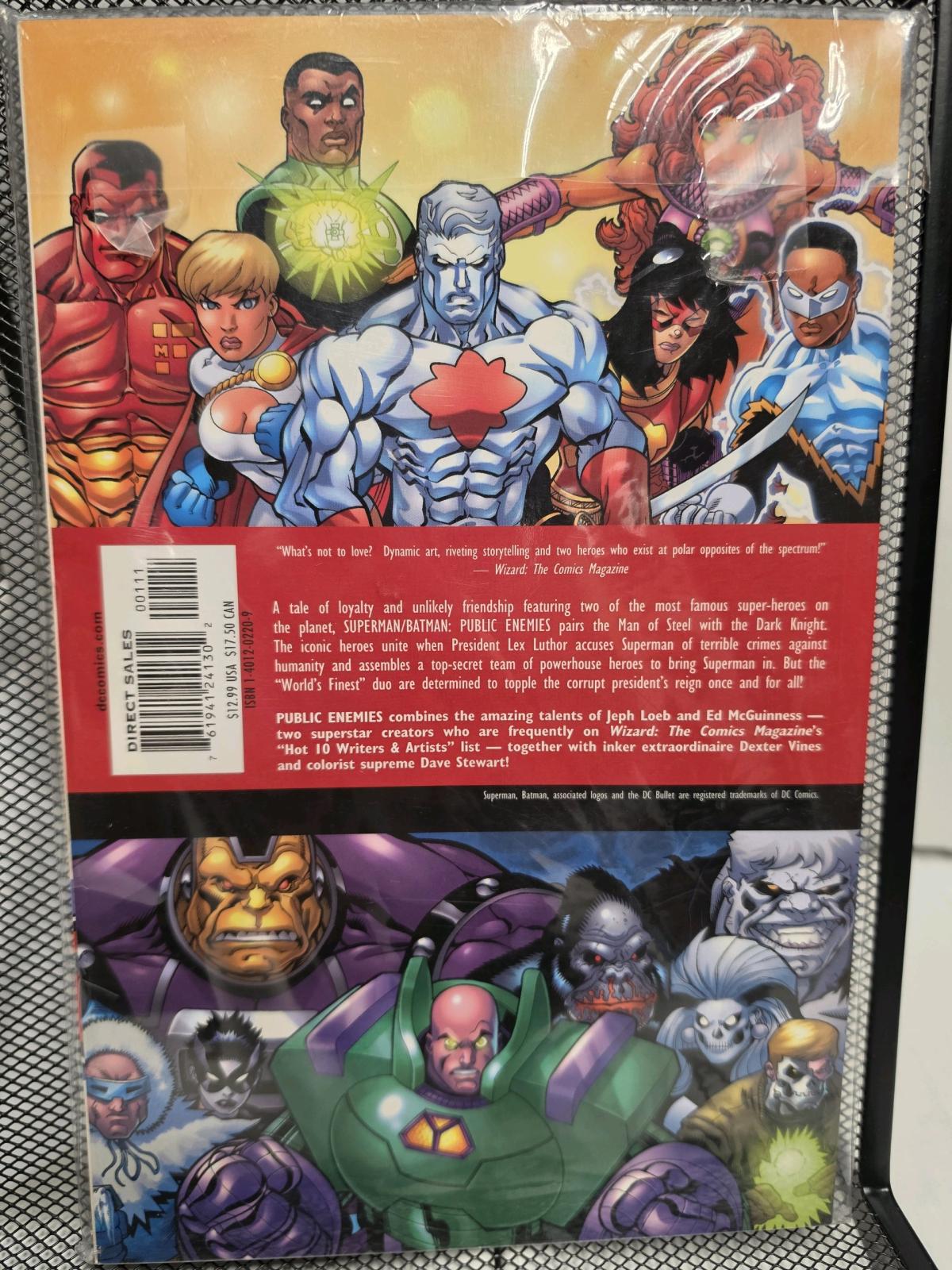 SupermanBatman Public Enemies Graphic Novel - Addieville, Illinois - FleaMarketBay