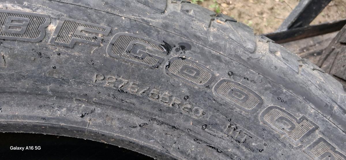 20 inch tires and rims universal fit - Griffithville, Arkansas - FleaMarketBay