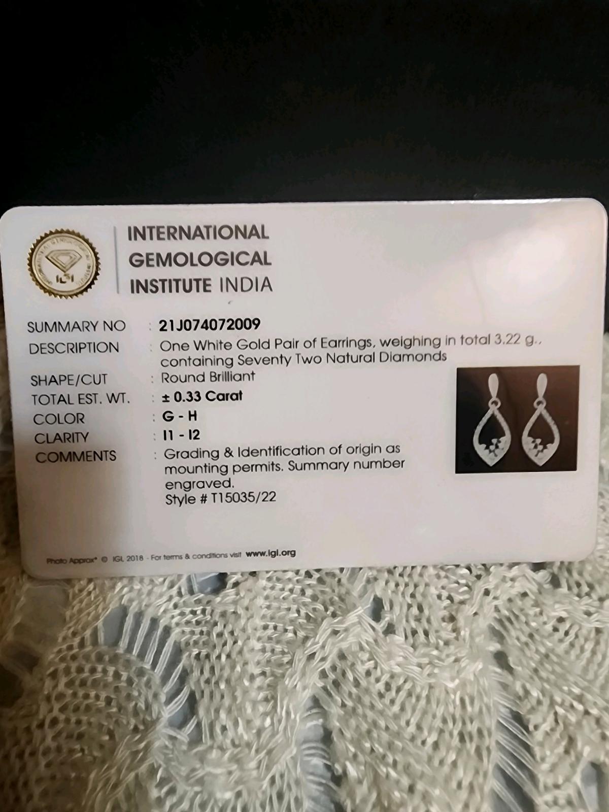 White Gold Diamond Earrings - Corbin, Kentucky - FleaMarketBay