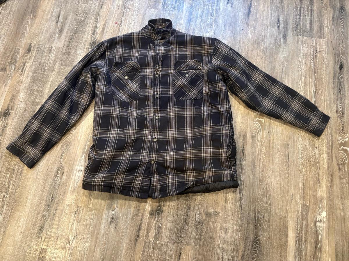 St Johns bay flannel button up jacket - Cleveland, Tennessee - FleaMarketBay